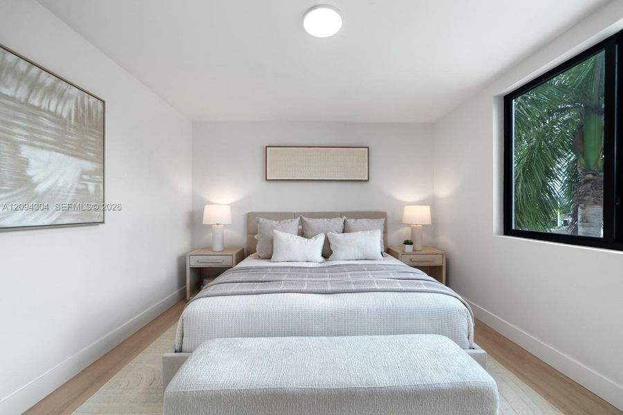 Furnished interior view inside a new home in , Hollywood (Image 39).