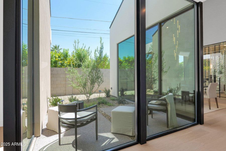 27-web-or-mls-P1223430