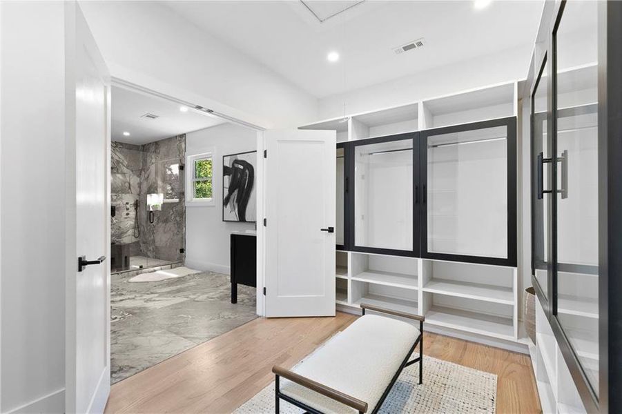 Furnished interior view inside a new home in , Atlanta (Image 34).