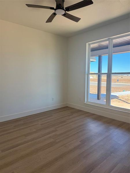 Spacious, unfurnished interior of a new home in , Tuscola (Image 17).