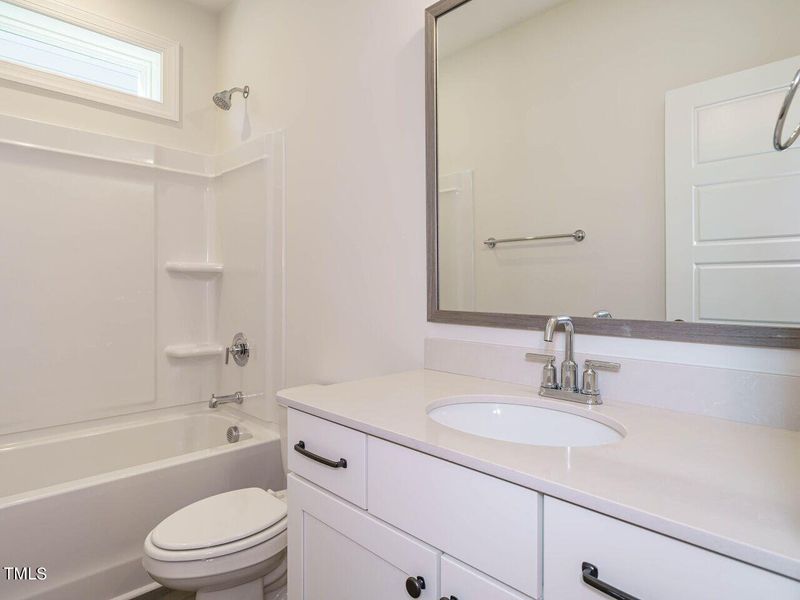 016-1280x960-bathroom