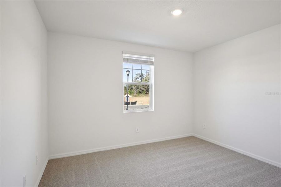 Spacious, unfurnished interior of a new home in Leyland Preserve - Classic Series, Brooksville (Image 16).