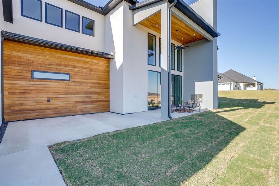 Exterior details and patio area of a home in , Weatherford (Image 29).