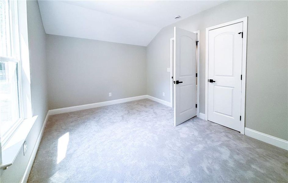 Spacious, unfurnished interior of a new home in , Monticello (Image 29).