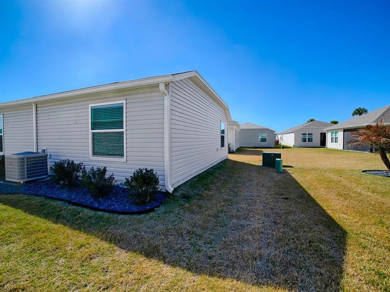 Exterior details and patio area of a home in , The Villages (Image 28).