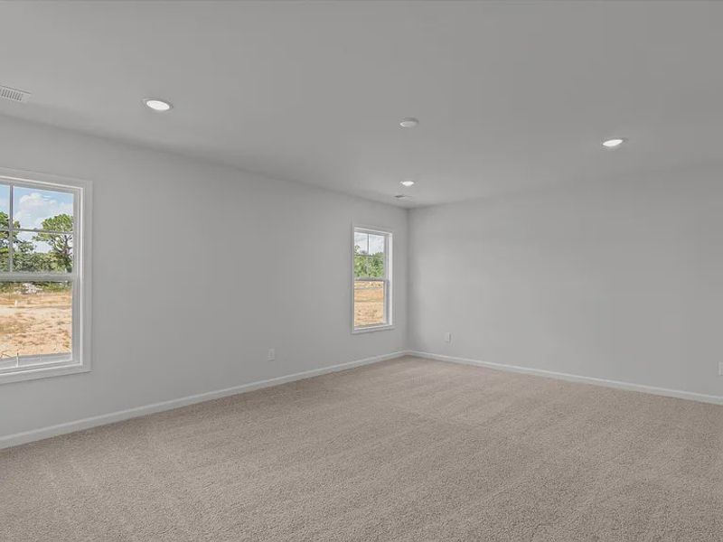 Spacious, unfurnished interior of a new home in Portrait Hills, Aiken (Image 16).