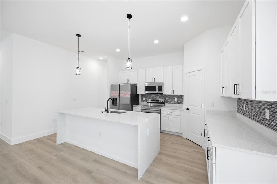Furnished interior view inside a new home in , Ocala (Image 7).