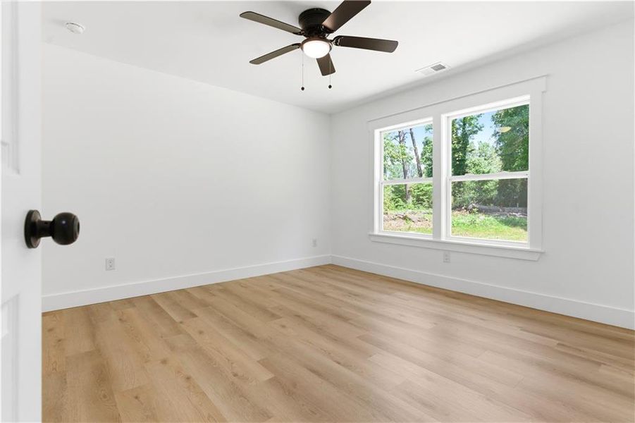 Spacious, unfurnished interior of a new home in , Marietta (Image 26).