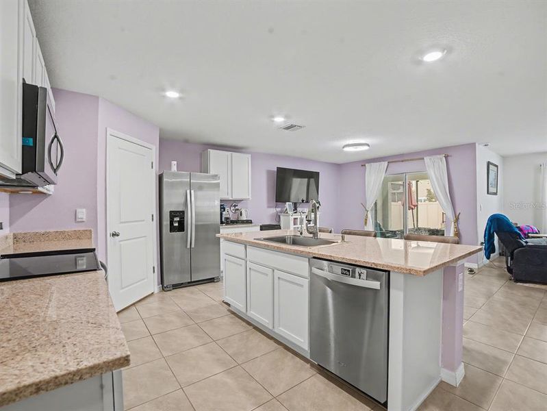 Furnished interior view inside a new home in , Wimauma (Image 9).