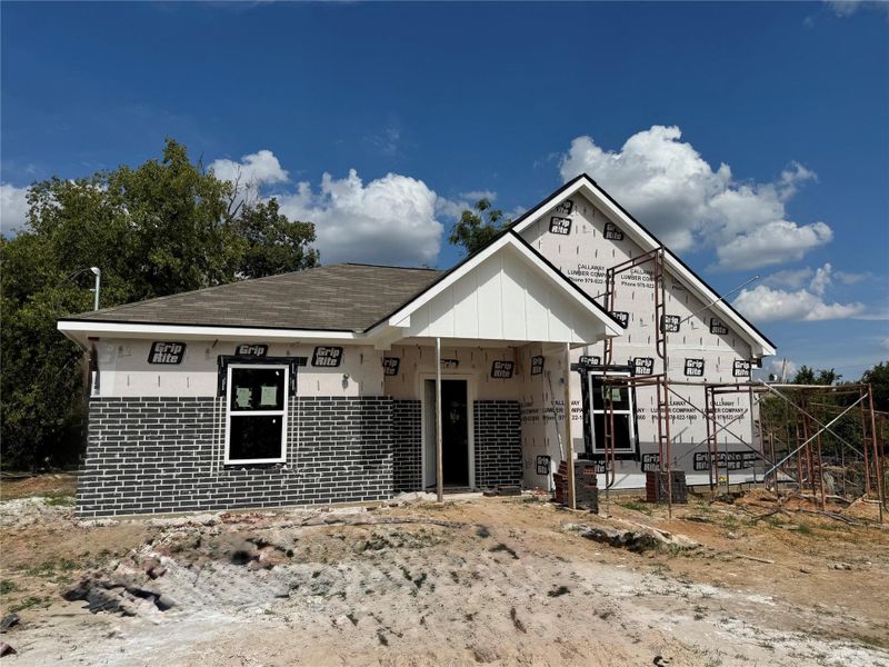 Image 5 of a home in . Image 5 of a home in .