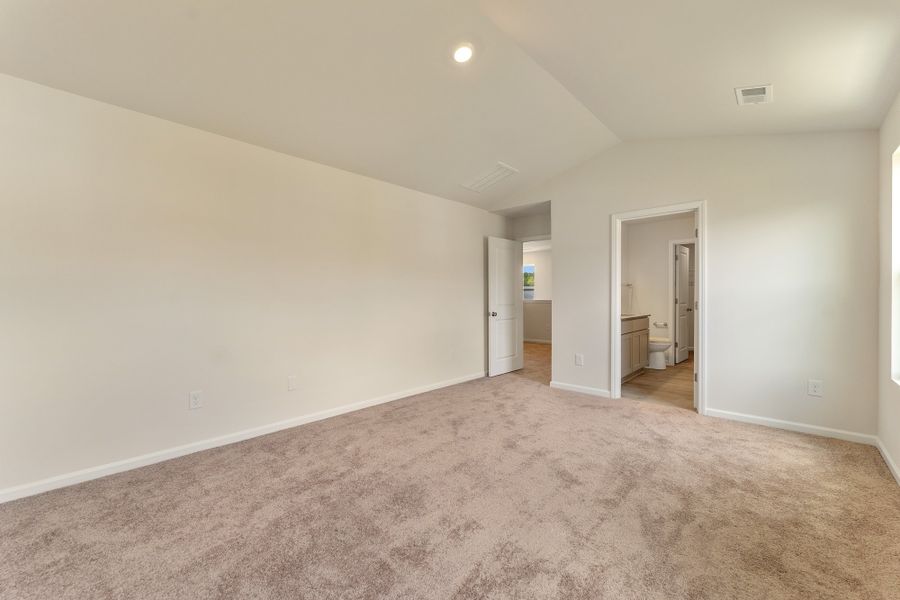 Spacious, unfurnished interior of a new home in Braxton Place, Moore (Image 19). Spacious, unfurnished interior of a new home in Braxton Place, Moore (Image 19).