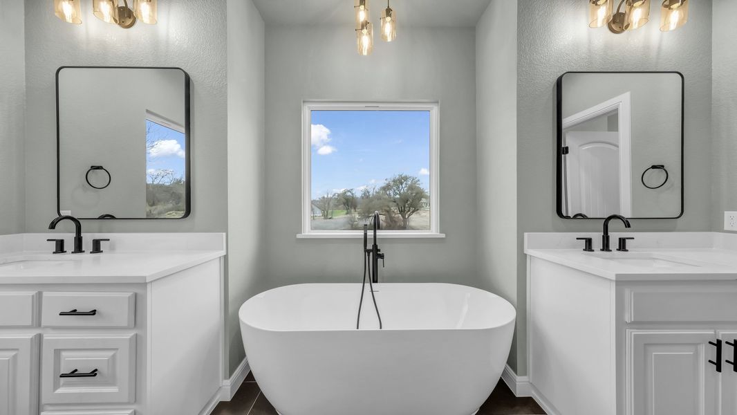 Representative furnished interior of a home built from the Ava by Zeal Home Builders in Patti Lynn Hills, Paradise (Image 16).