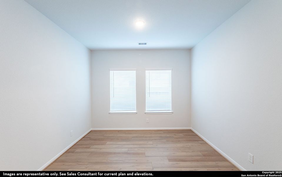 Spacious, unfurnished interior of a new home in Katzer Ranch, Converse (Image 6).