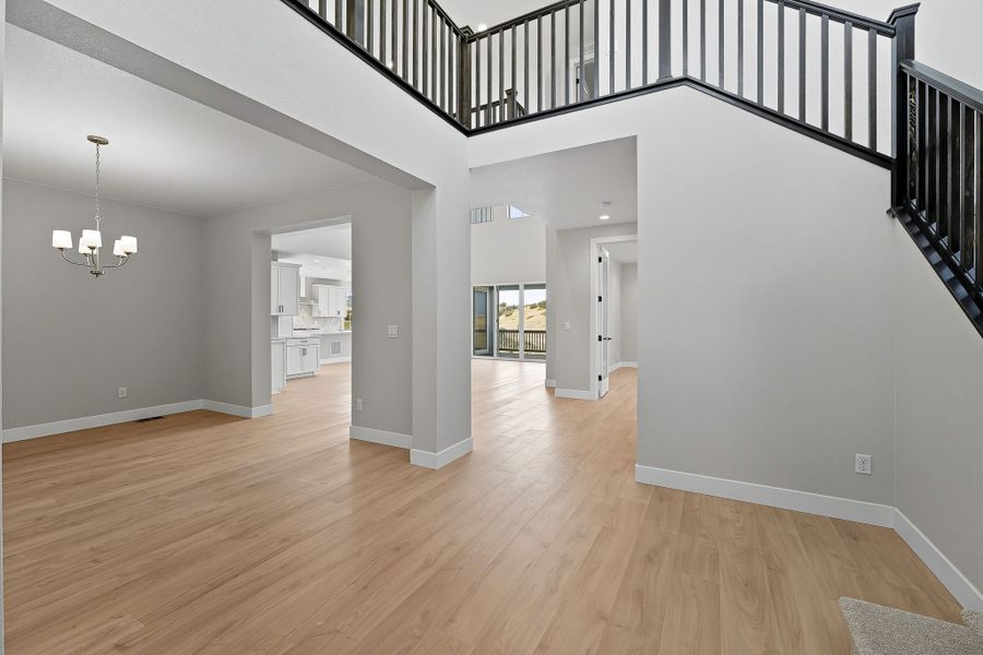 Spacious, unfurnished interior of a new home in Macanta Destination Collection, Castle Rock (Image 11).