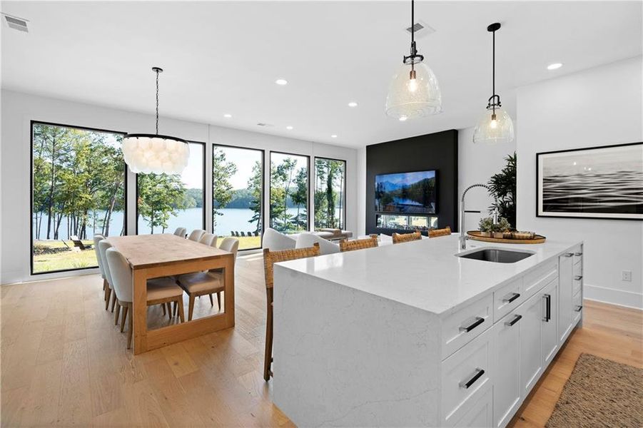 Furnished interior view inside a new home in , Waleska (Image 20).