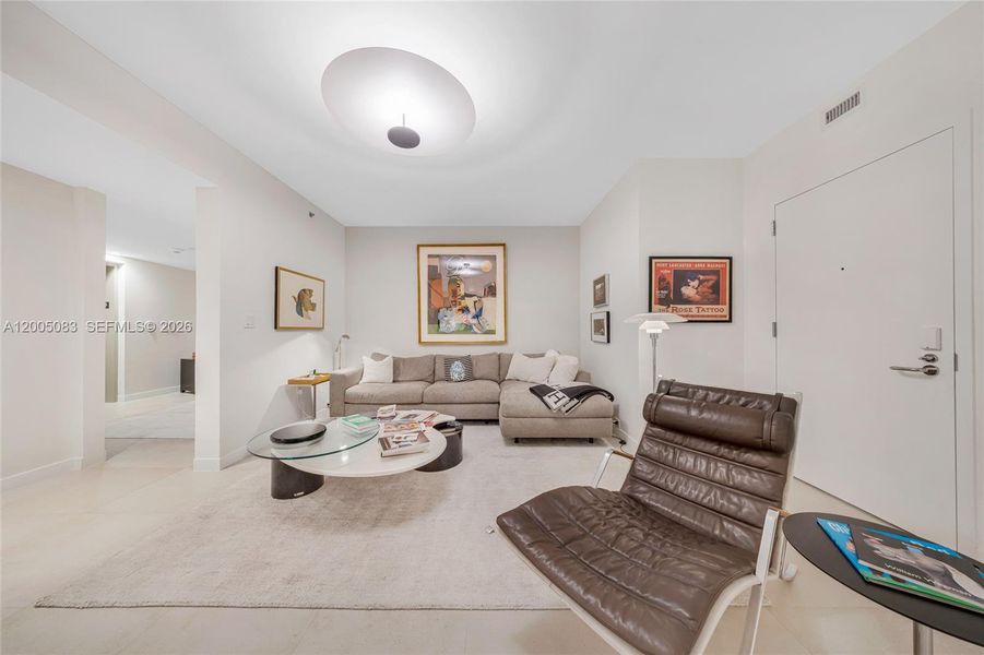 Furnished interior view inside a new home in Onda, Bay Harbor Islands (Image 70).