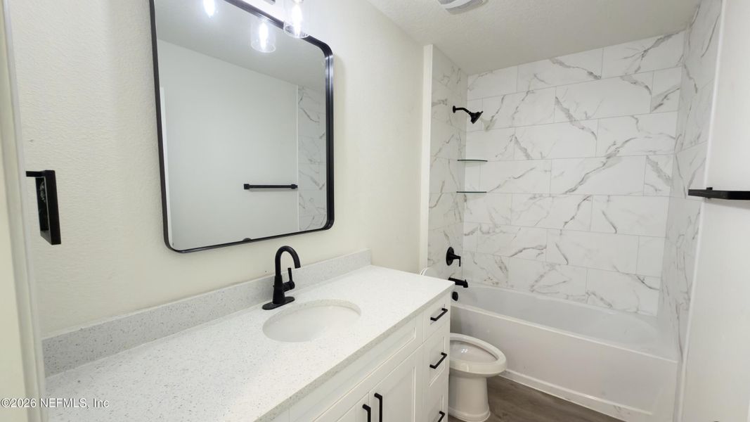 Furnished interior view inside a new home in , Jacksonville (Image 6).