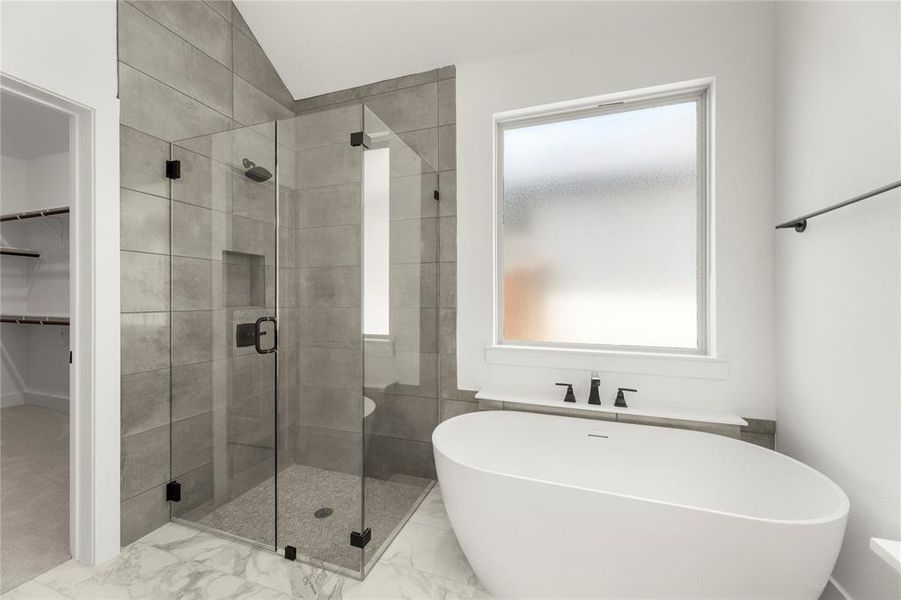 22. 2409 Belmont - Bath (3)