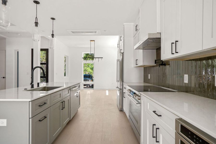 Furnished interior view inside a new home in , Austin (Image 6).