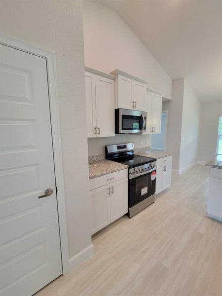 Furnished interior view inside a new home in , Ocala (Image 5).