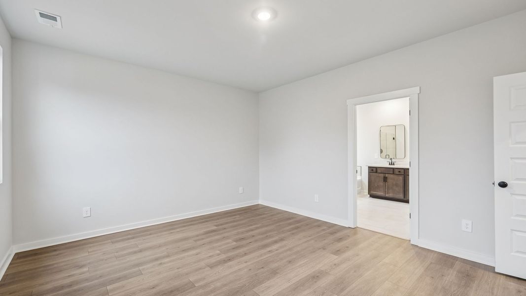 Representative unfurnished interior of a home built from the Dijon B by D.R. Horton in Harvest Point, Spring Hill (Image 51). Representative unfurnished interior of a home built from the Dijon B by D.R. Horton in Harvest Point, Spring Hill (Image 51).