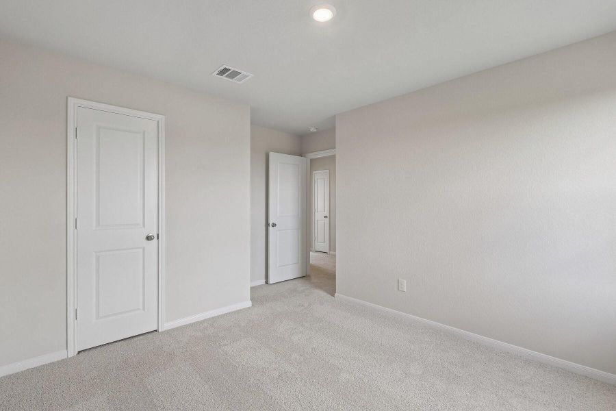 Spacious, unfurnished interior of a new home in , Rosenberg (Image 16). Spacious, unfurnished interior of a new home in , Rosenberg (Image 16).