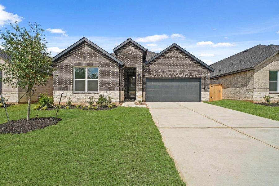 Image 16 of a home in Hills of Westlake. Image 16 of a home in Hills of Westlake.