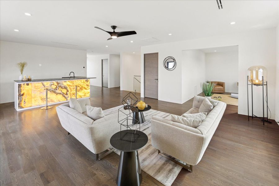 3rd floor open area that can be used as a gameroom great for entertaining with outstanding views