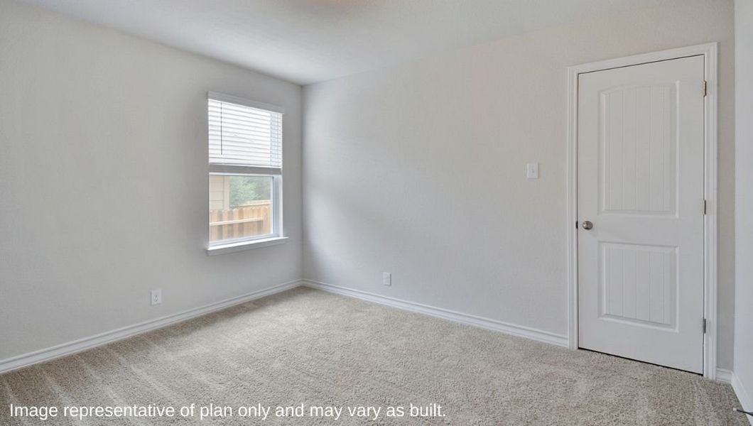 Spacious, unfurnished interior of a new home in Avenida, Converse (Image 18).