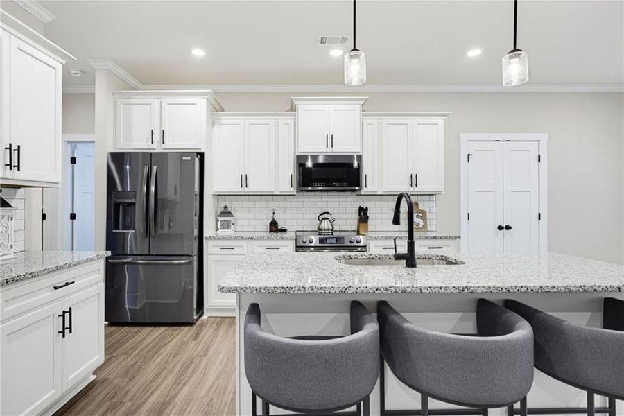 Furnished interior view inside a new home in , Dallas (Image 9).