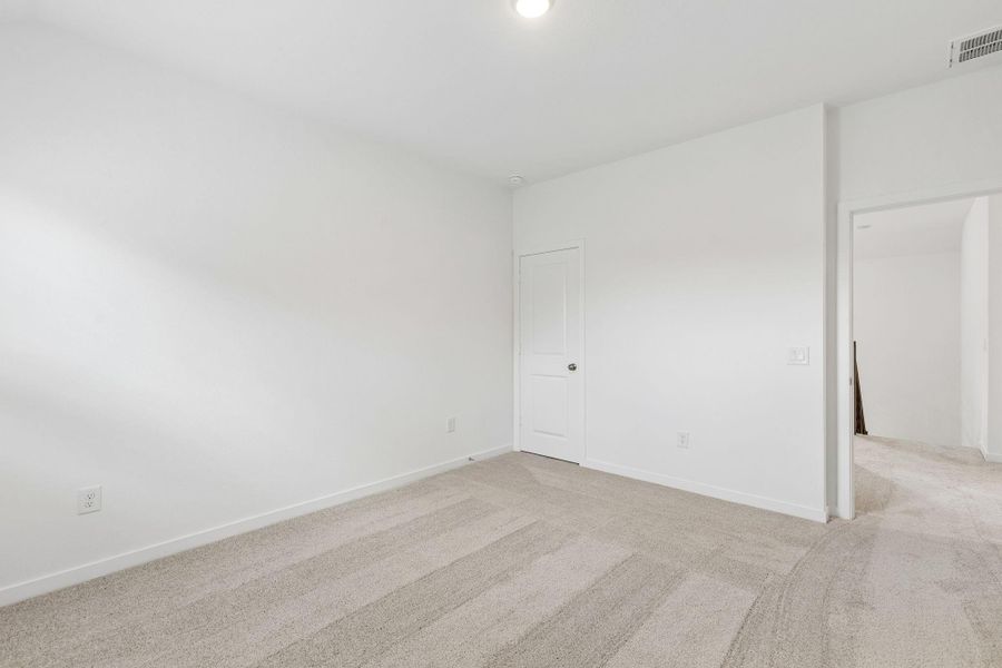 Spacious, unfurnished interior of a new home in Mavera, Conroe (Image 25). Spacious, unfurnished interior of a new home in Mavera, Conroe (Image 25).