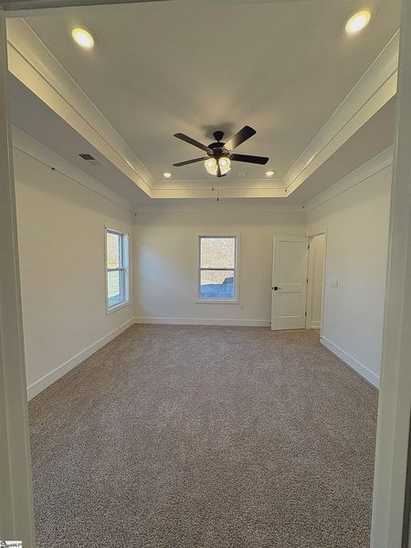 Spacious, unfurnished interior of a new home in Hidden Lake Estates, Greenville (Image 10).