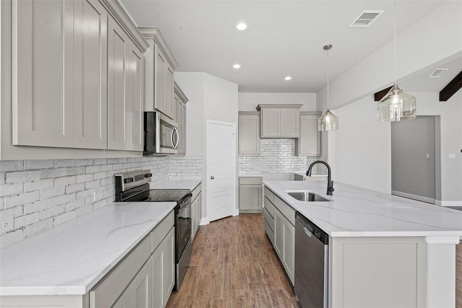 Furnished interior view inside a new home in , Glen Rose (Image 13). Furnished interior view inside a new home in , Glen Rose (Image 13).