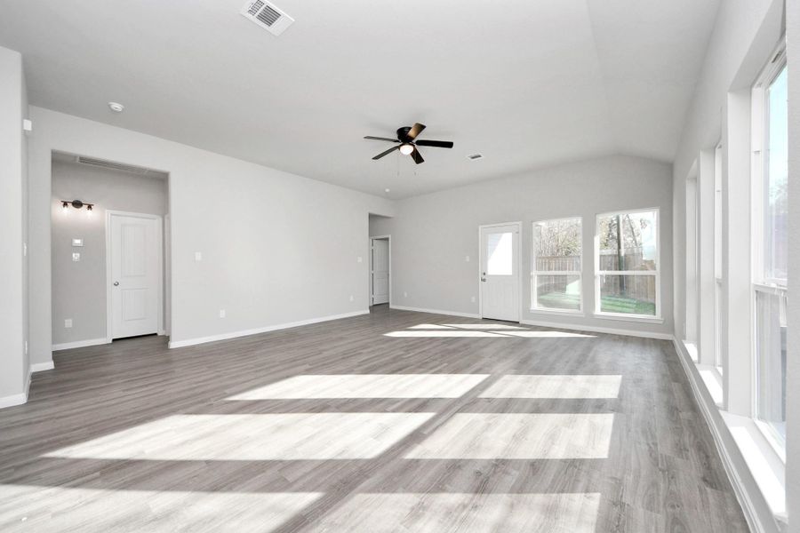 Spacious, unfurnished interior of a new home in , Houston (Image 25). Spacious, unfurnished interior of a new home in , Houston (Image 25).