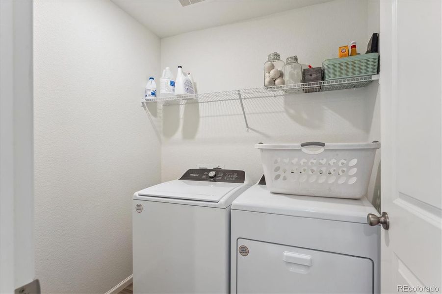 Furnished interior view inside a new home in Sweetgrass, Dacono (Image 31).