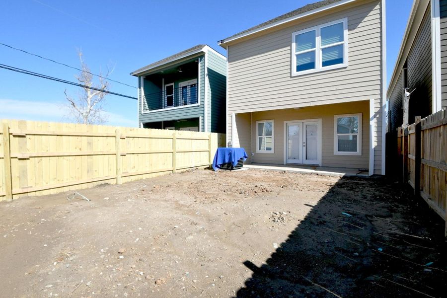 Exterior details and patio area of a home in , Houston (Image 4).