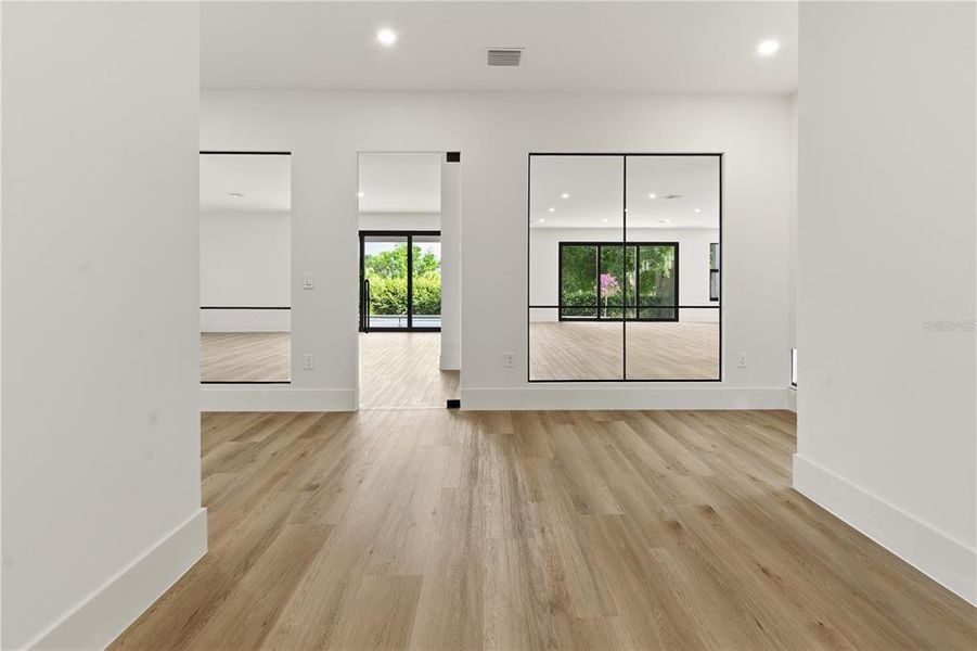 Spacious, unfurnished interior of a new home in , Clermont (Image 51). Spacious, unfurnished interior of a new home in , Clermont (Image 51).