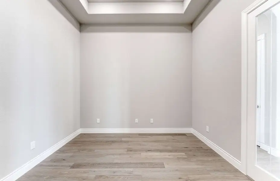 Representative unfurnished interior of a home built from the 2909 by Ravenna Homes in The Woodlands Hills 65′, Willis (Image 20). Representative unfurnished interior of a home built from the 2909 by Ravenna Homes in The Woodlands Hills 65′, Willis (Image 20).