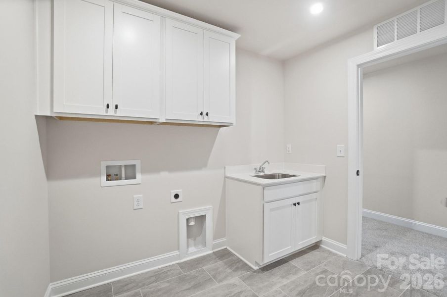Furnished interior view inside a new home in Blair Place, Monroe (Image 7).