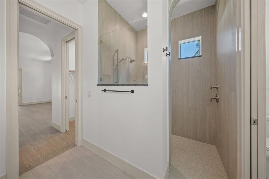 Furnished interior view inside a new home in , Venice (Image 15).