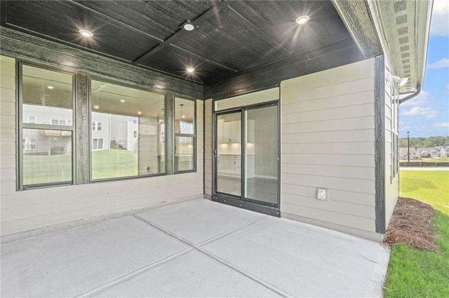 Image 32 of a home in Twin Lakes.