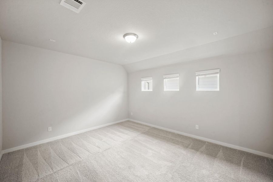 Spacious, unfurnished interior of a new home in Morton Creek Ranch, Katy (Image 9). Spacious, unfurnished interior of a new home in Morton Creek Ranch, Katy (Image 9).