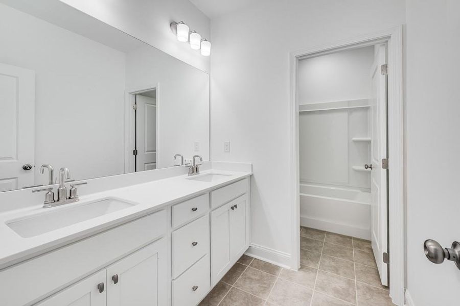 Furnished interior view inside a new home in Oakmead, Buford (Image 9).