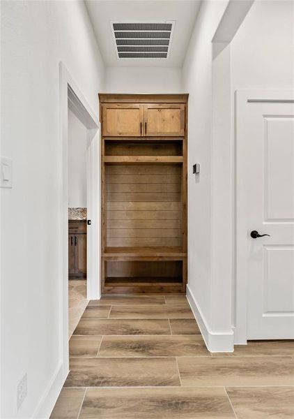 Spacious, unfurnished interior of a new home in Vintage Oaks, Weatherford (Image 18). Spacious, unfurnished interior of a new home in Vintage Oaks, Weatherford (Image 18).