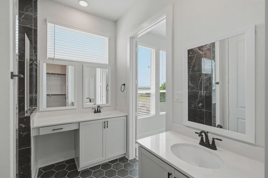 Furnished interior view inside a new home in Rose Hill, San Antonio (Image 15).