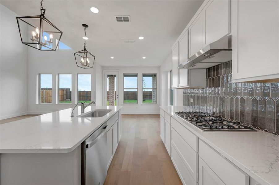 Furnished interior view inside a new home in Lilyana, Celina (Image 14).