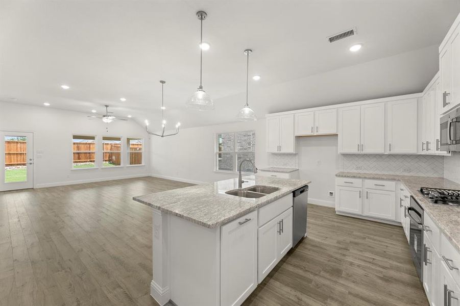 17. 2022 Bracket - Kitchen (3) 17. 2022 Bracket - Kitchen (3)