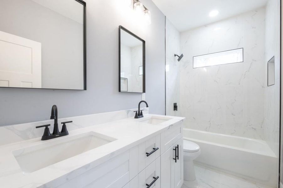 Furnished interior view inside a new home in , Fairburn (Image 36).