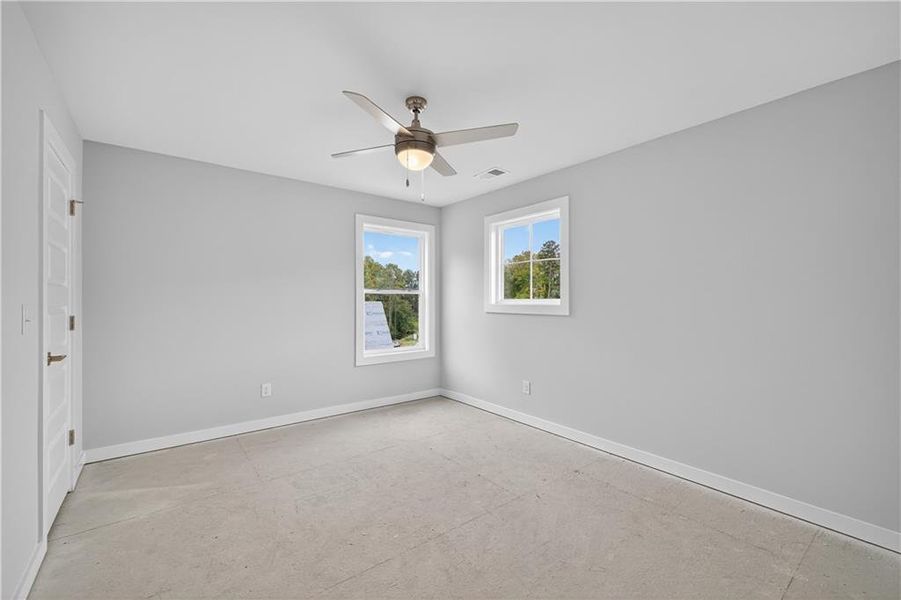 Spacious, unfurnished interior of a new home in The Manor at Gainesville Township, Gainesville (Image 35).