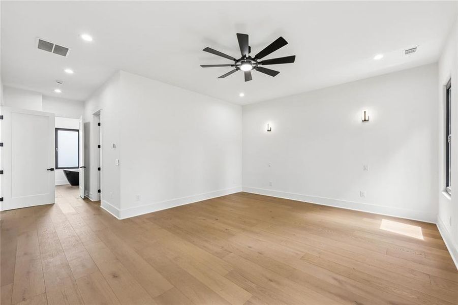 Spacious, unfurnished interior of a new home in , Auburn (Image 59). Spacious, unfurnished interior of a new home in , Auburn (Image 59).